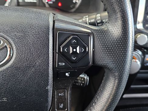 Used 2022 Toyota 4Runner TRD Off-Road Premium image 17