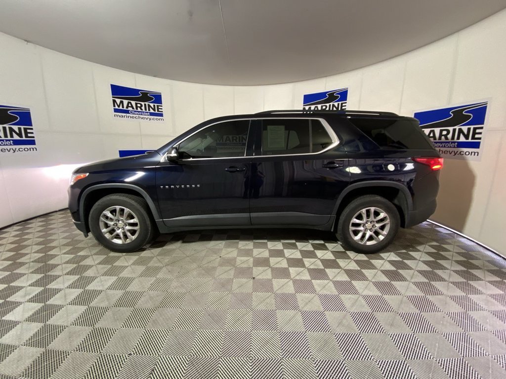 Used 2020 Chevrolet Traverse LT FWD image 13