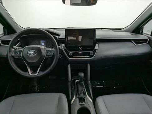 Used 2025 Toyota Corolla Cross AWD Hybrid image 26