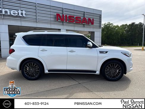 Used 2023 INFINITI QX80 Sensory w/ Cargo Package AWD/4WD image 5