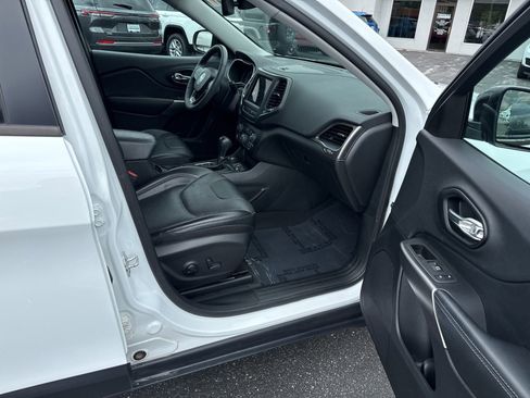 Used 2022 Jeep Cherokee Latitude Lux AWD/4WD image 26
