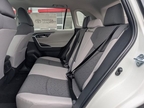 New 2025 Toyota RAV4 XLE w/ Convenience Package image 26