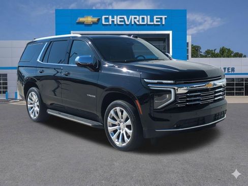 Used 2025 Chevrolet Tahoe Premier AWD/4WD image 8