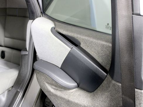 Used 2017 BMW i3 w/ Range Extender image 22