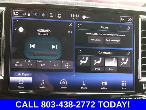 Used 2024 Chrysler Pacifica Touring-L FWD image 28