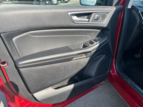Certified 2024 Ford Edge Titanium image 24