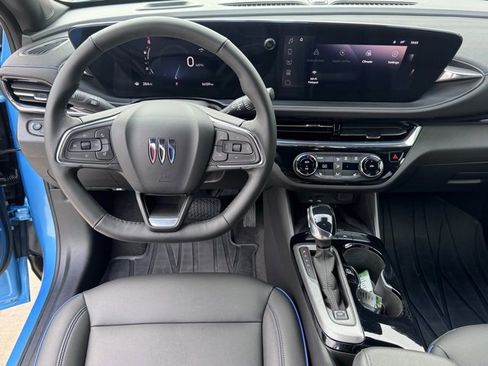 Used 2025 Buick Envista Sport Touring w/ Convenience I Package image 17