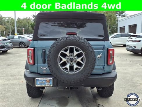 Used 2021 Ford Bronco Badlands image 6