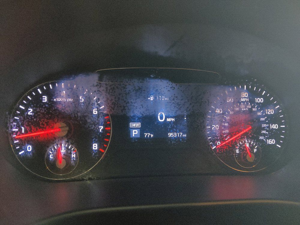 Used 2020 Kia Sorento FWD V6 image 23