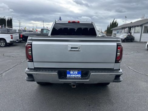 Used 2018 GMC Sierra 1500 SLT image 6