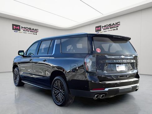 Used 2026 Chevrolet Suburban High Country w/ Sun And Tow Package AWD/4WD image 5
