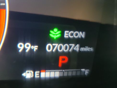 Used 2024 Honda HR-V EX-L image 25