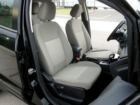 Used 2021 Ford EcoSport S FWD image 21