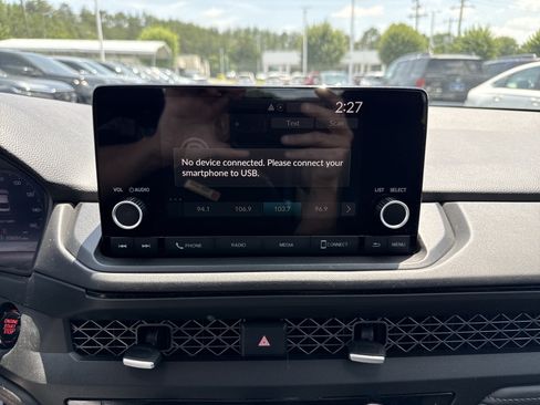 Certified 2023 Honda Accord EX image 24