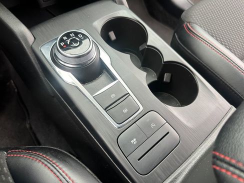 Used 2025 Ford Escape ST-Line AWD/4WD image 18