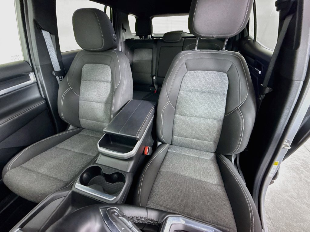 Used 2025 GMC Terrain Elevation FWD image 11