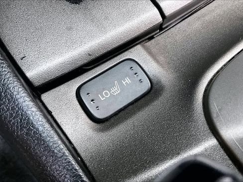 Used 2011 Honda Accord SE image 32
