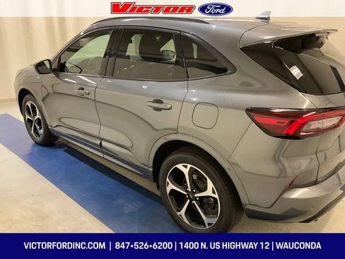 Used 2023 Ford Escape ST-Line Select w/ Tech Pack #2 image 3