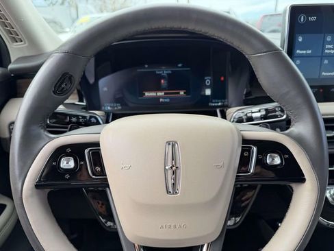 Certified 2023 Lincoln Corsair Reserve image 26