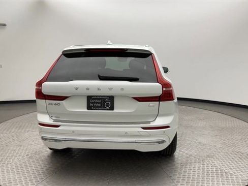 Certified 2022 Volvo XC60 T8 Inscription Expression image 3