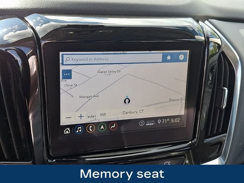 Used 2021 Chevrolet Traverse Premier AWD/4WD image 9