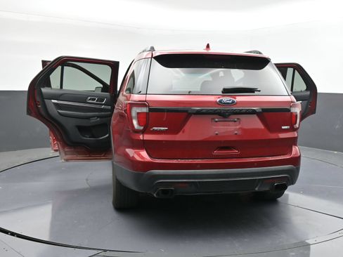 Used 2016 Ford Explorer Sport w/ Equipment Group 401A AWD/4WD image 45