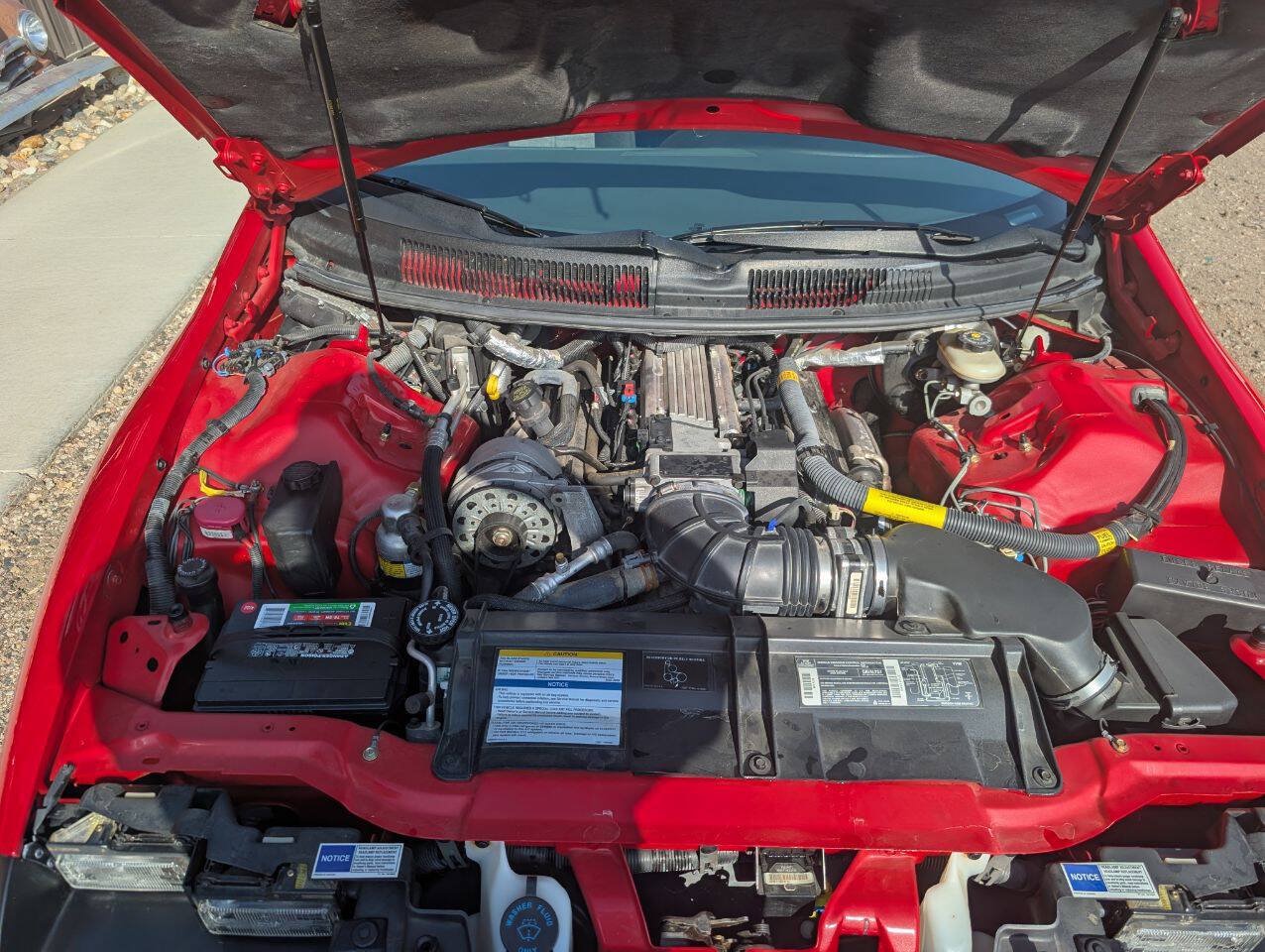 Used 1995 Chevrolet Camaro Z28 RWD image 16