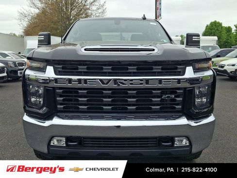 Certified 2022 Chevrolet Silverado 2500 LT w/ Convenience Package AWD/4WD image 2