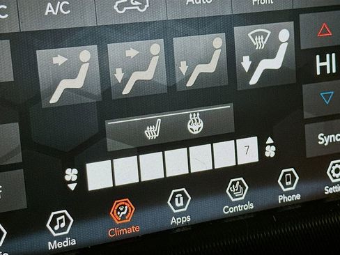 Certified 2021 Jeep Wrangler Unlimited Sport image 30