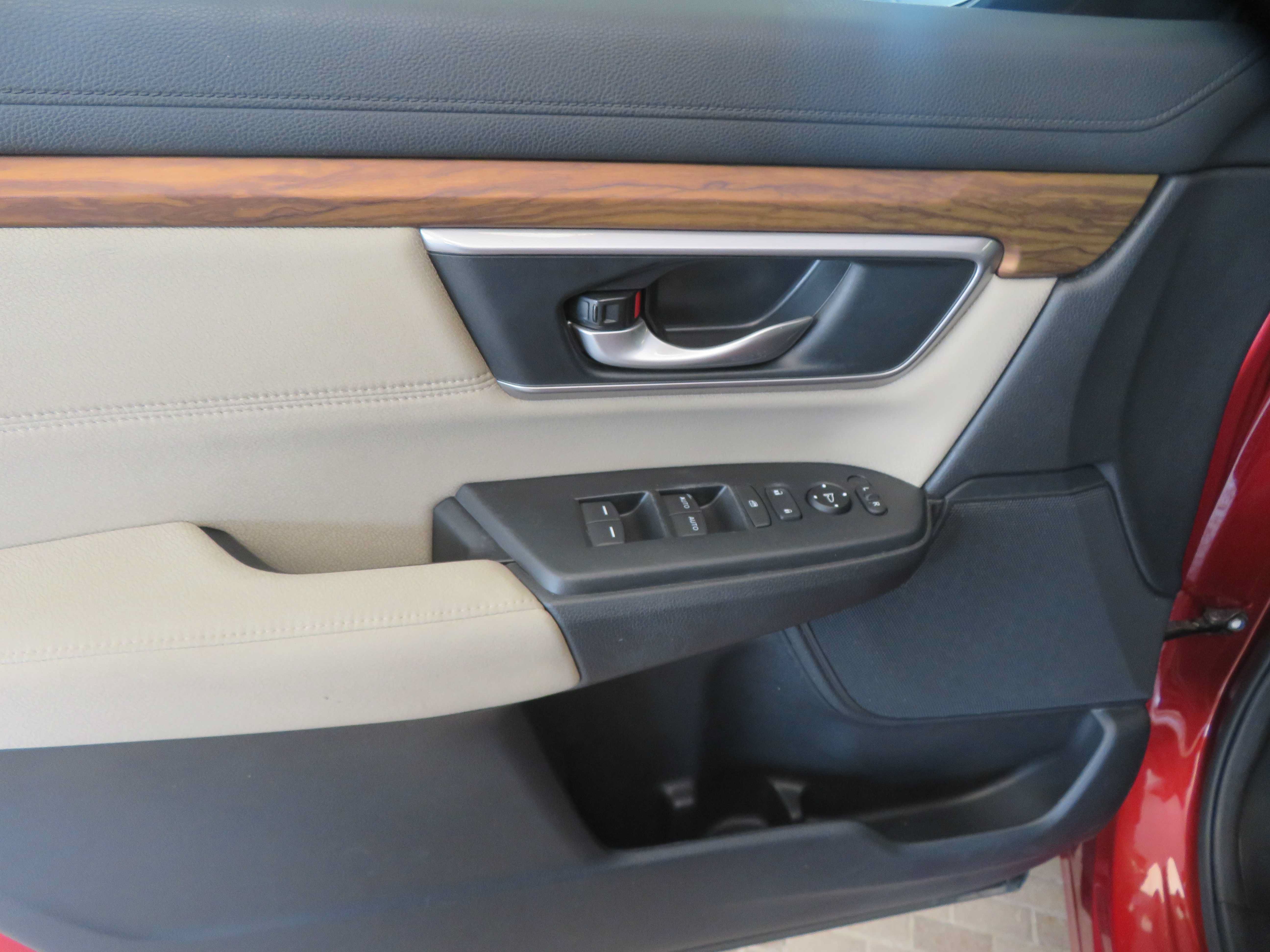 Used 2019 Honda CR-V EX image 14
