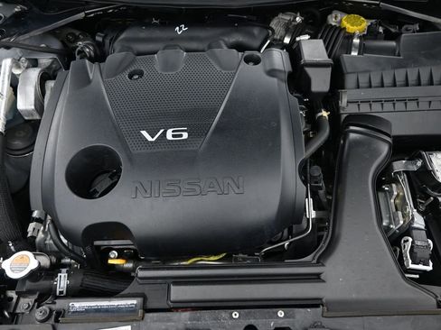 Used 2023 Nissan Maxima SV w/ Floor Mat Group image 42