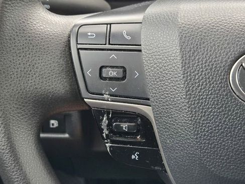 Used 2025 Toyota Camry LE image 26