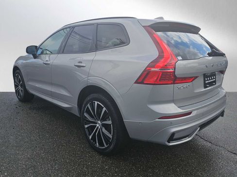 Certified 2025 Volvo XC60 B5 Plus AWD/4WD image 6