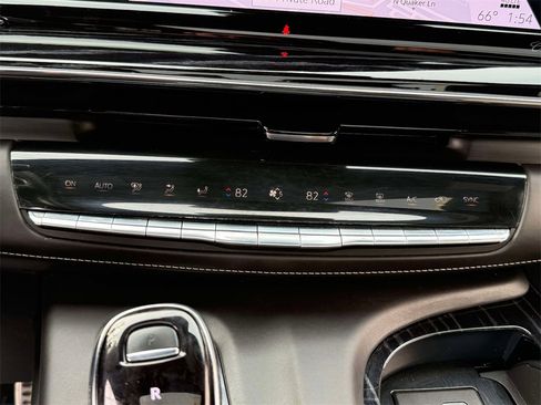 Used 2023 Cadillac Escalade V image 27