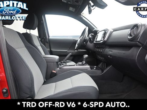 Used 2021 Toyota Tacoma TRD Off-Road AWD/4WD image 13
