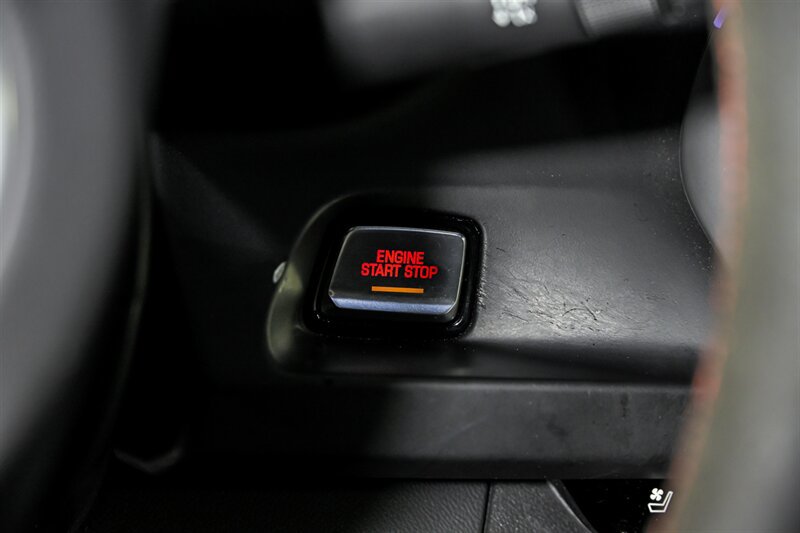 Used 2022 Chevrolet Camaro ZL1 RWD image 26