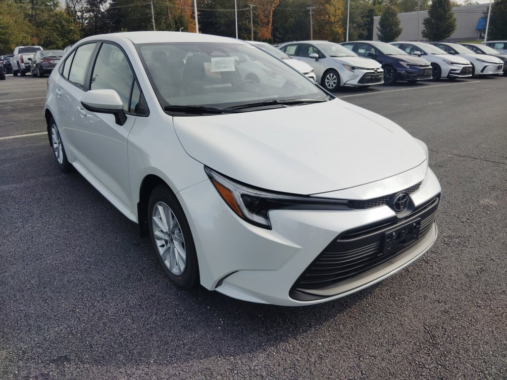 New 2027 Toyota Corolla LE w/ LE Premium Package FWD image 1