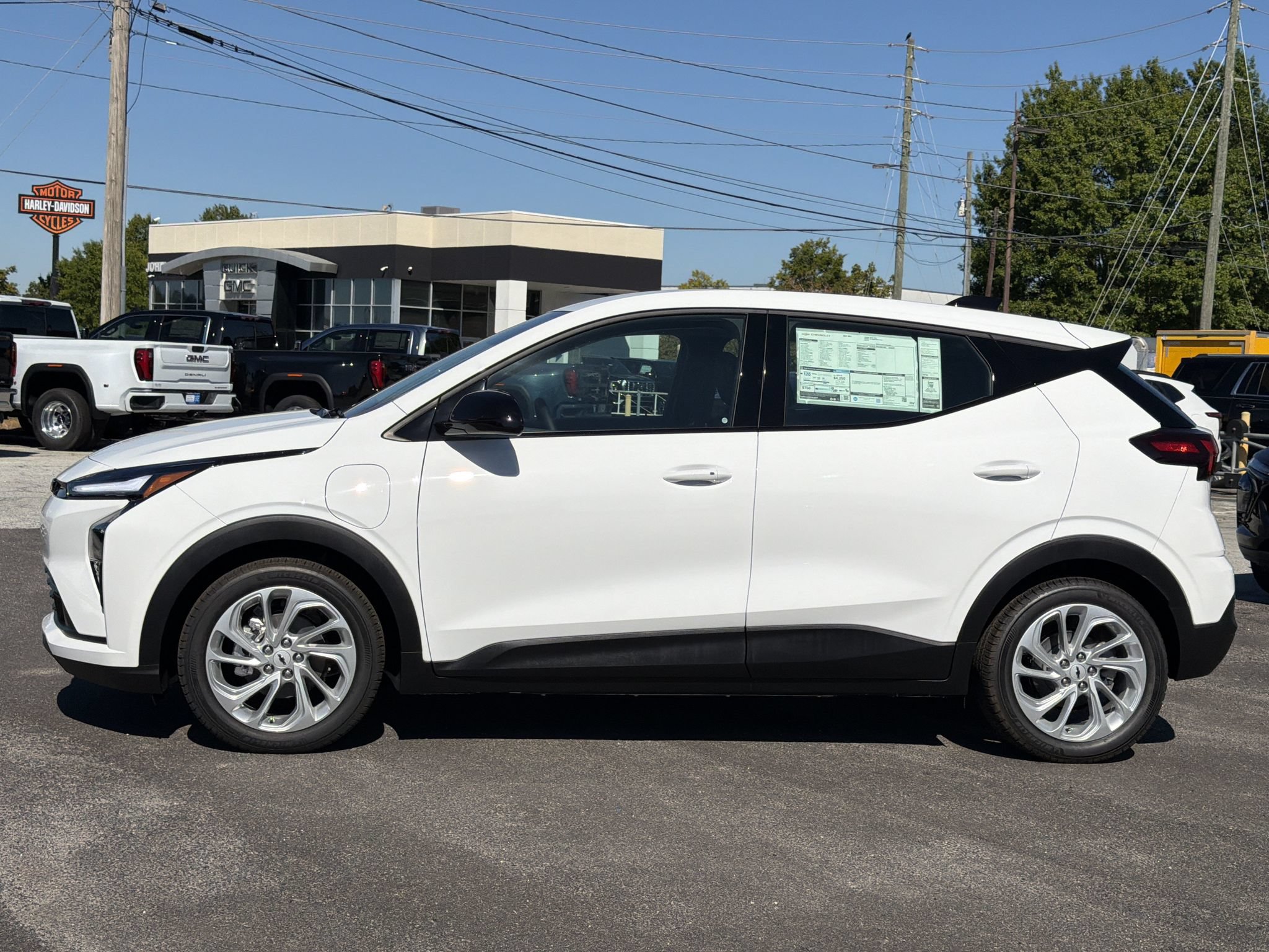 New 2027 Chevrolet Bolt LT FWD image 4