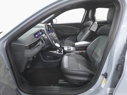 Used 2024 Ford Mustang Mach-E GT image 9