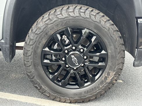 Used 2026 Chevrolet Silverado 2500 LT w/ Trail Boss Package AWD/4WD image 13