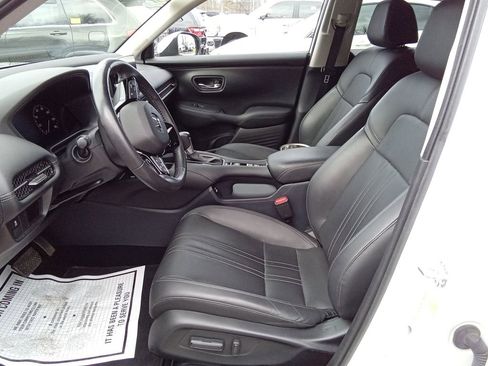 Used 2023 Honda HR-V EX-L image 11