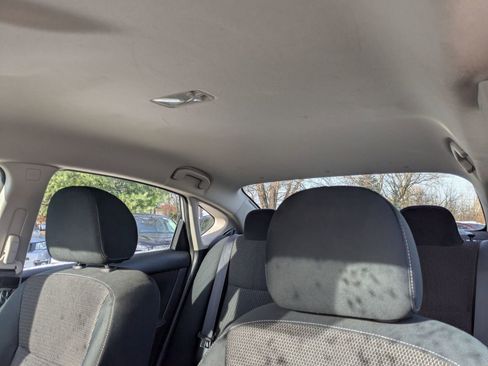 Used 2019 Nissan Sentra S image 19