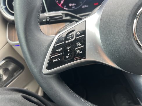 Certified 2025 Mercedes-Benz C 300 4MATIC Sedan image 18