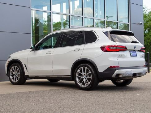 Used 2023 BMW X5 xDrive40i w/ Premium Package AWD/4WD image 8