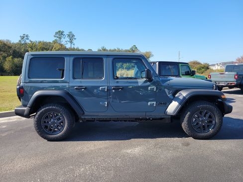 New 2026 Jeep Wrangler Sport S image 5