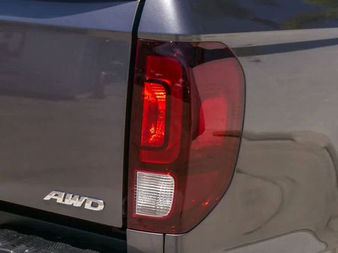 Used 2023 Honda Ridgeline RTL image 10