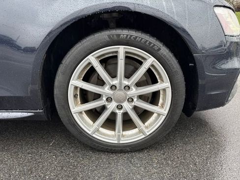 Used 2015 Audi A4 2.0T Premium Plus w/ Technology Package image 11