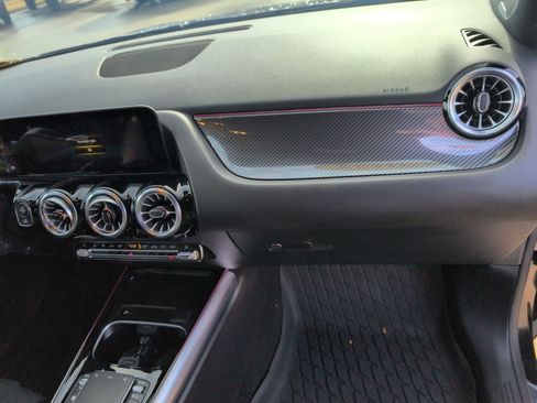 Used 2022 Mercedes-Benz GLA 35 AMG 4MATIC image 29