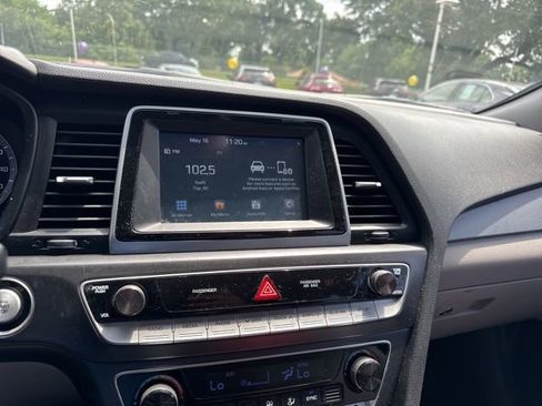 Used 2019 Hyundai Sonata SEL w/ Winter Weather Package FWD image 33