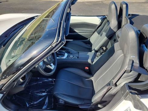 Used 2024 MAZDA MX-5 Miata Grand Touring image 11